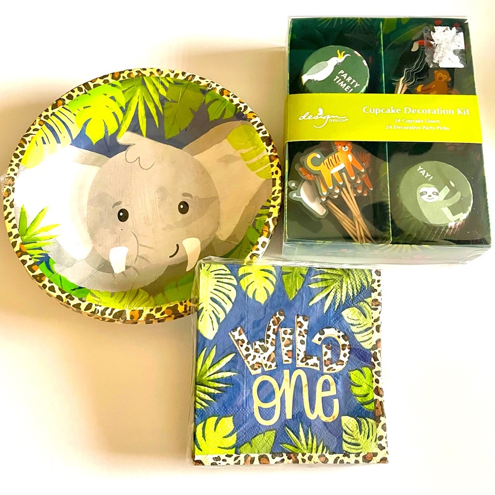 Is your little turning 1??  Wild One Party w/extra goodies too many to show!